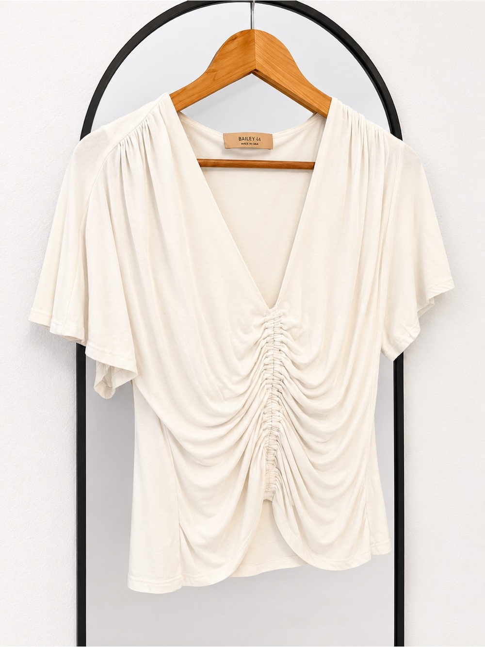 Bailey 44 Ivory Ruched V-Neck Short Sleeve Top